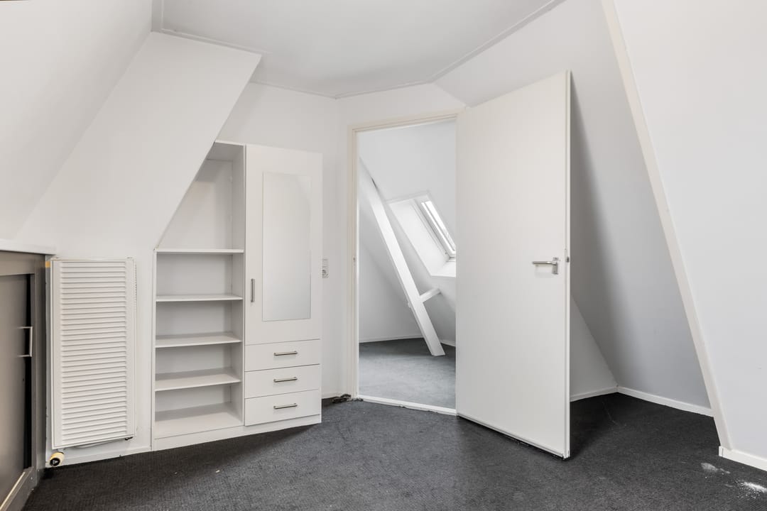 Photo 32 of van Beverwijckstraat 2