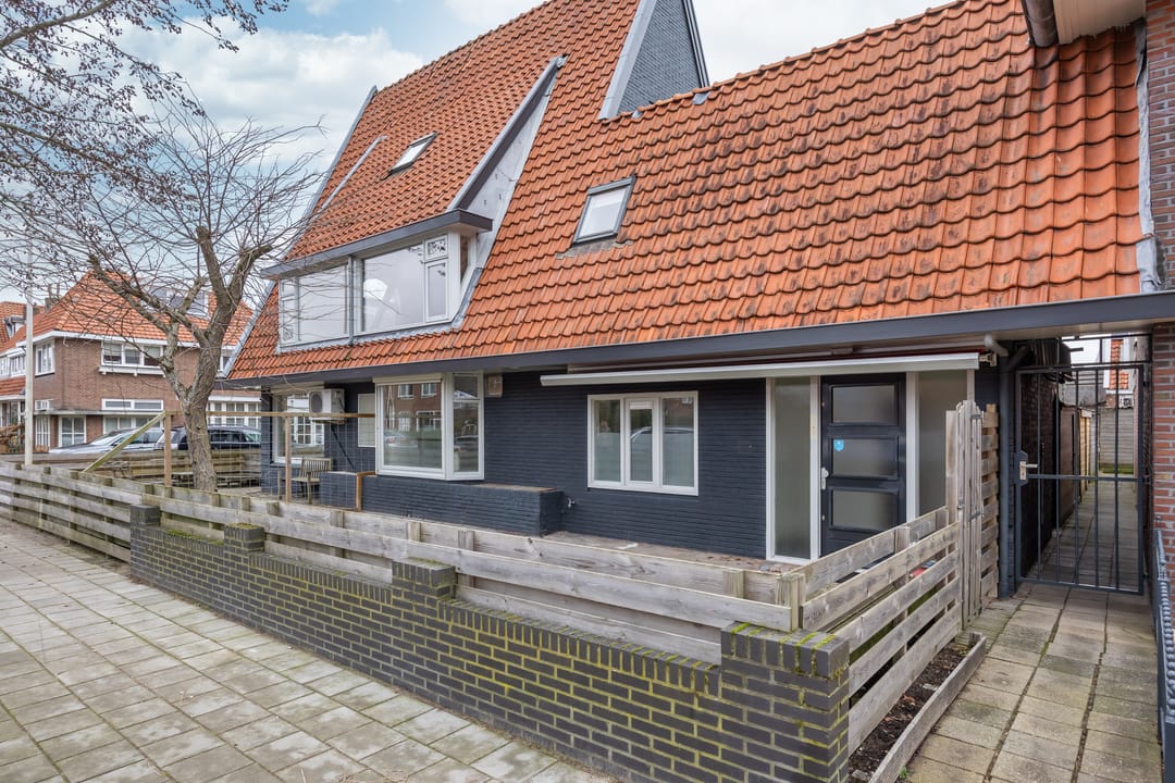 Photo 38 of van Beverwijckstraat 2