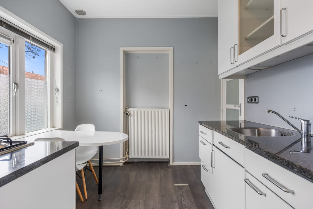 Photo 43 of van Beverwijckstraat 2