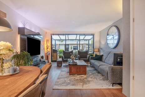 Atlasvlinder 50 secondary image