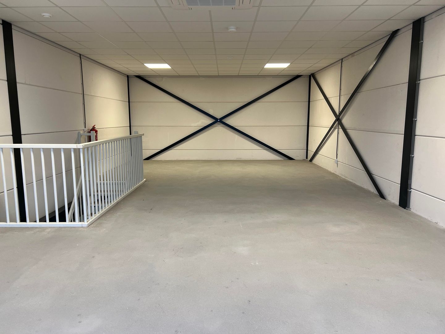 View photo 3 of Jan van der Heijdenstraat 26-J