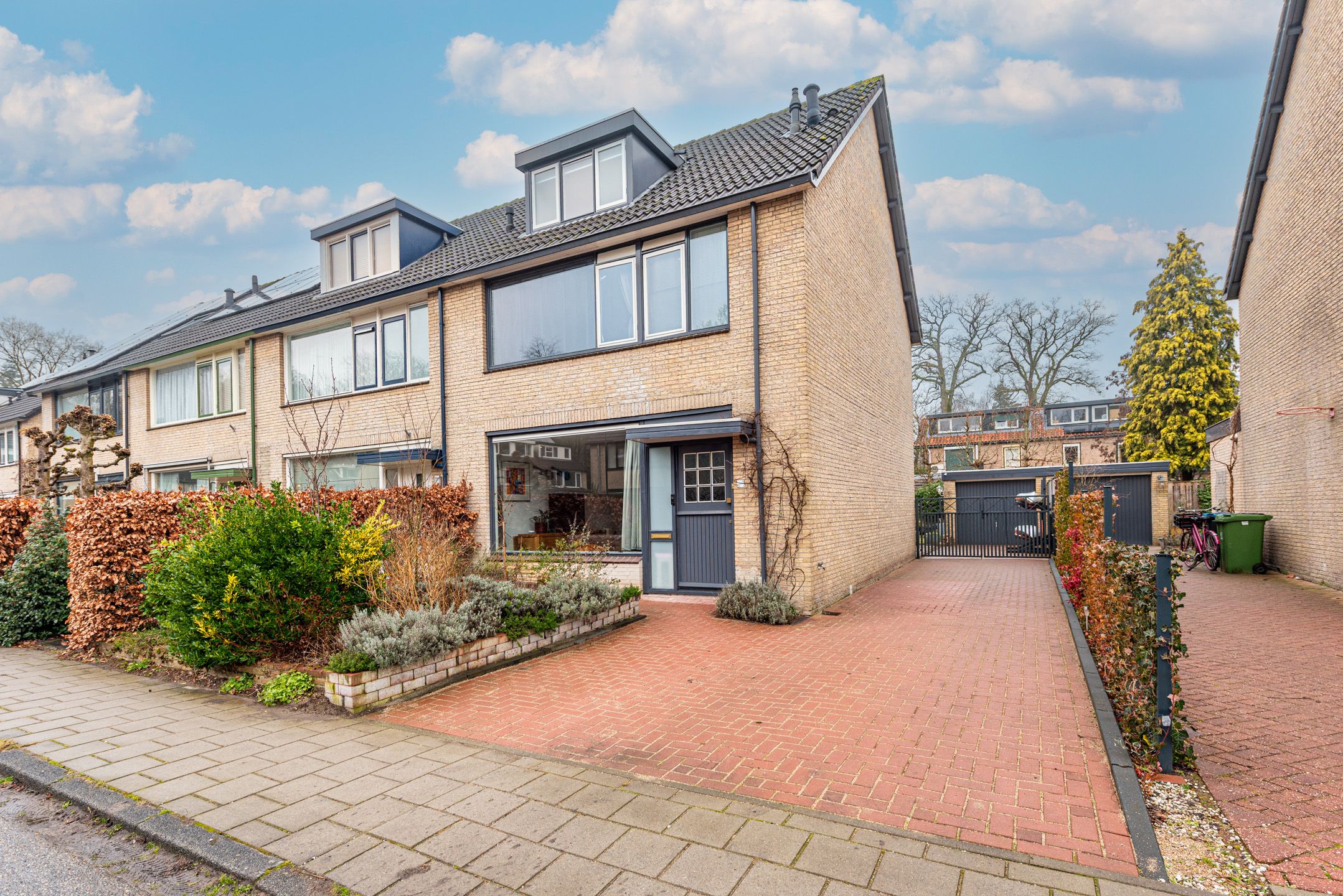 Photo 3 of Larixlaan 11