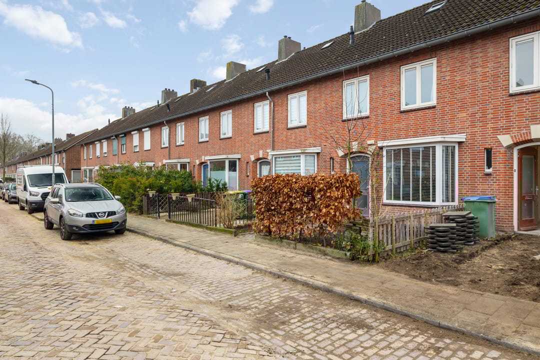 Photo 8 of Houtmanstraat 59