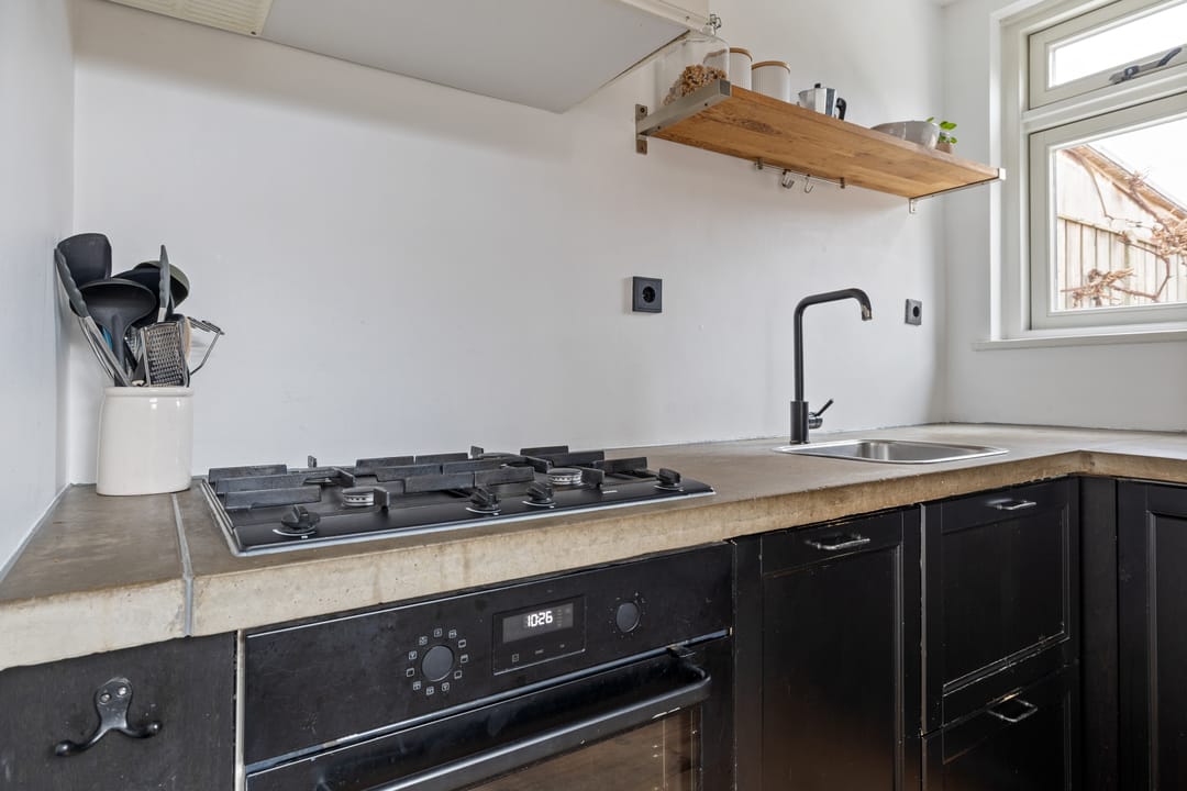 Photo 26 of Houtmanstraat 59