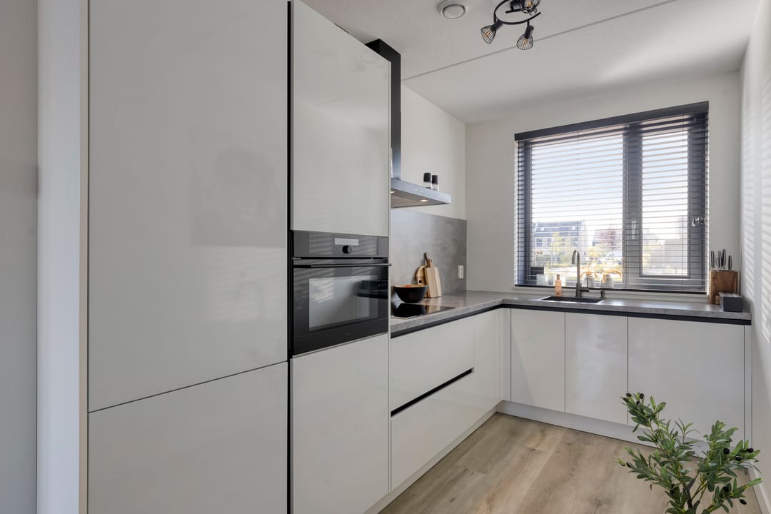 Foto 11 van Vogeltjesmarkt 79