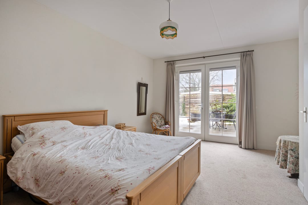 Foto 13 van Julianastraat 11