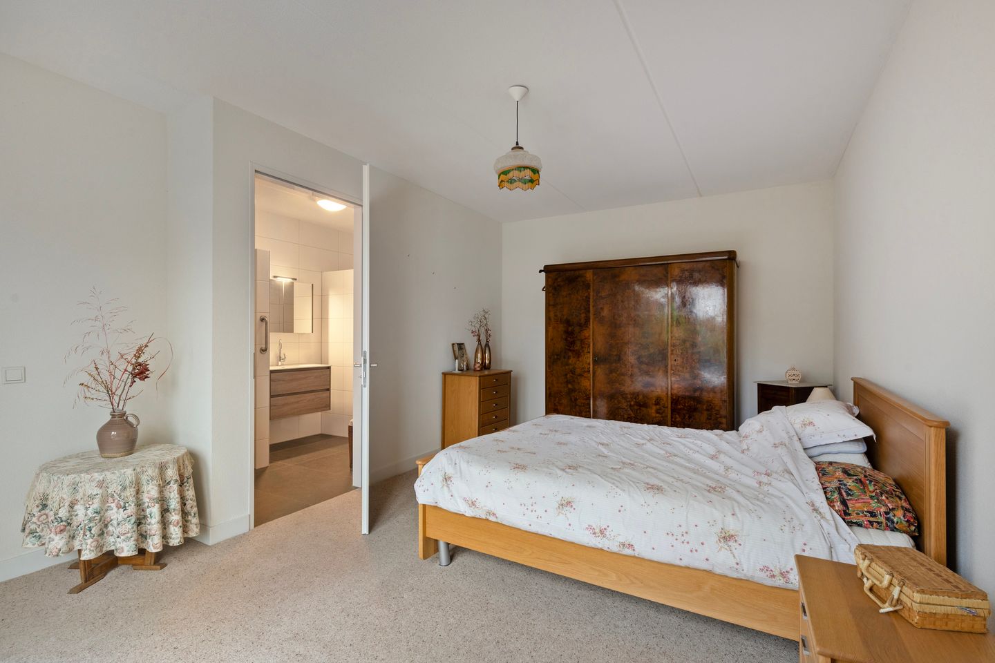 Foto 14 van Julianastraat 11