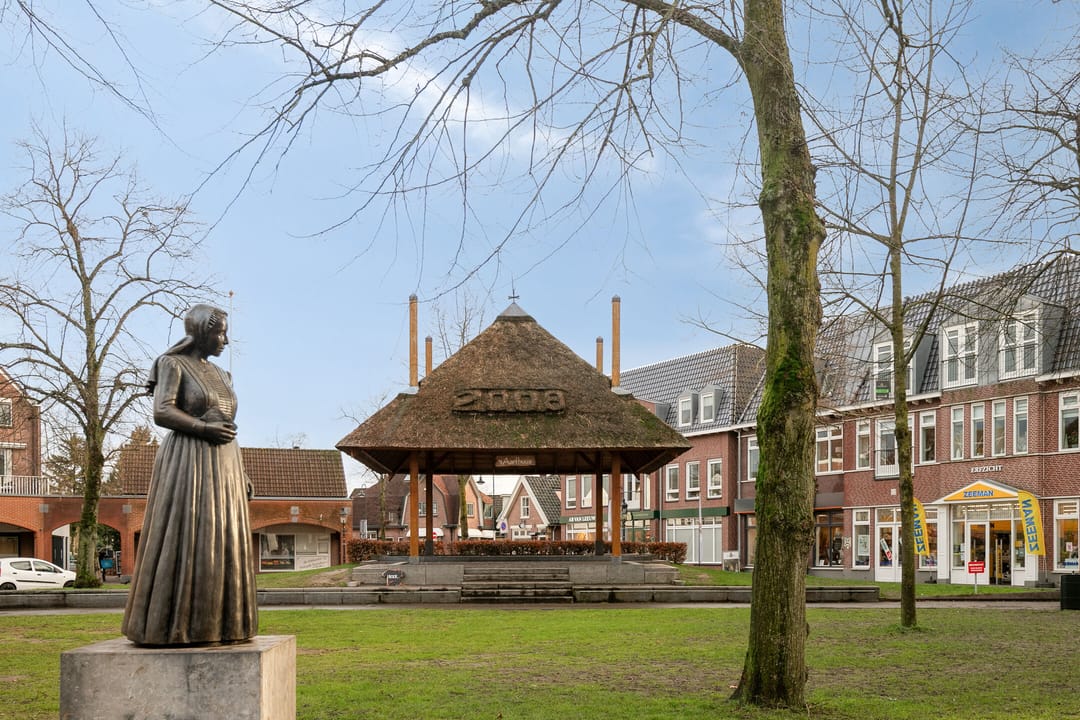 Foto 32 van Julianastraat 11