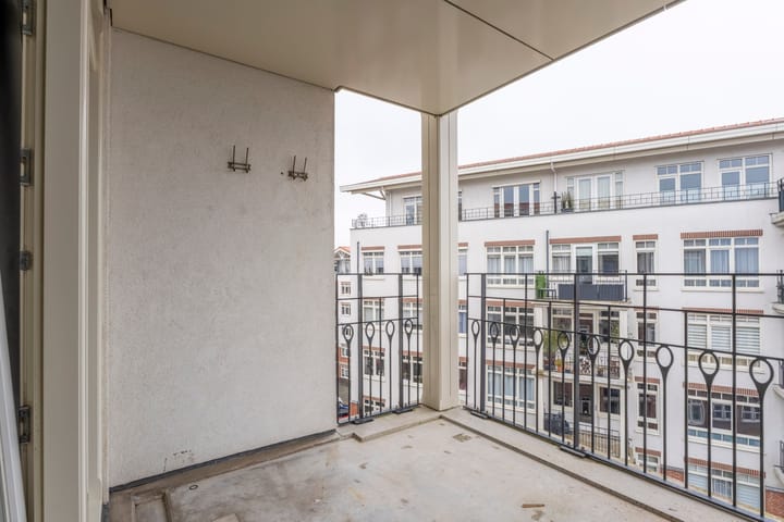 Photo 18 of De Klok 153