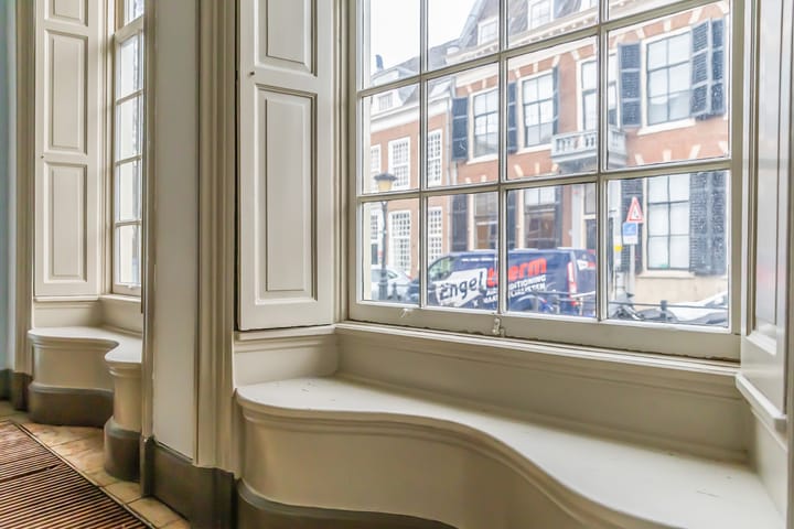 Photo 12 of Kromme Nieuwegracht 15