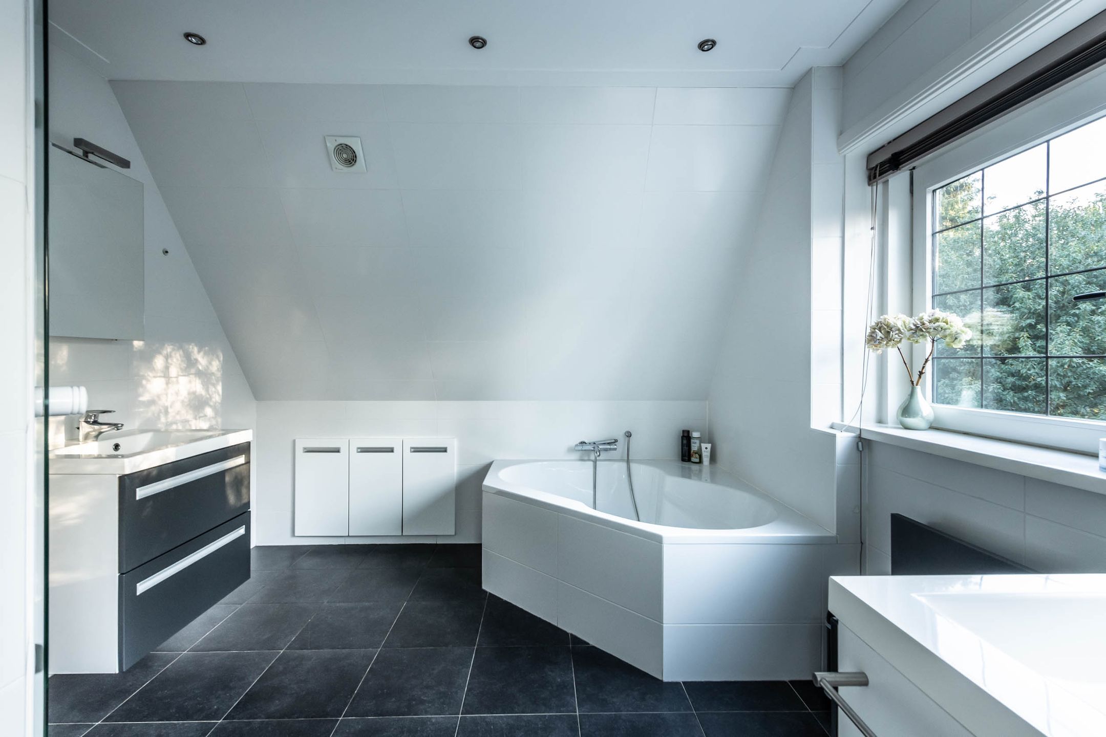 Photo 27 of Burgemeester den Texlaan 11