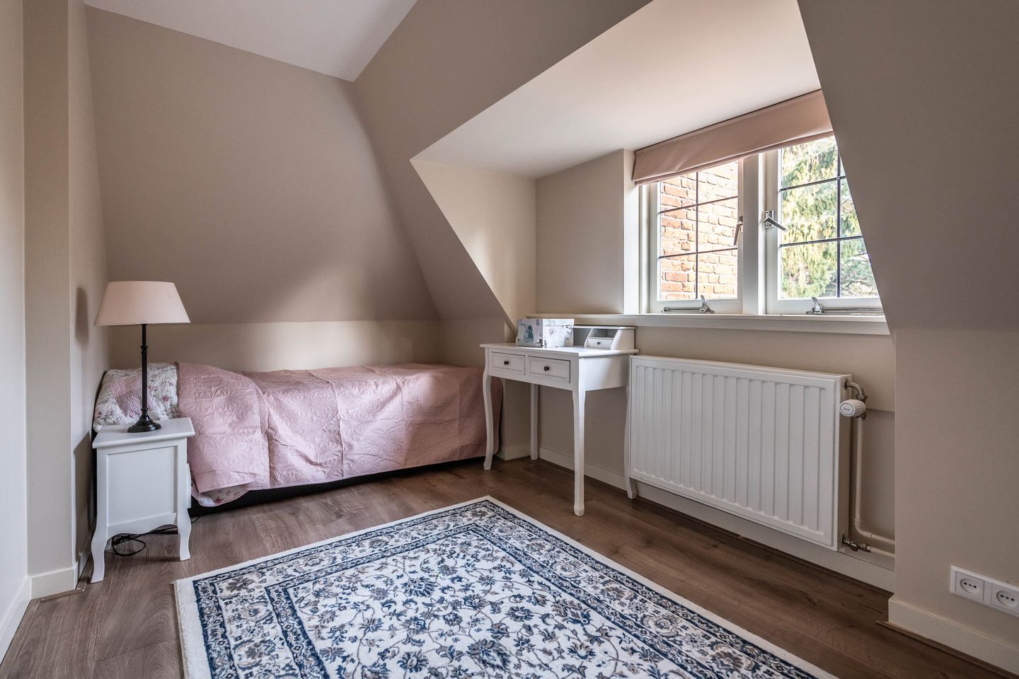 Photo 44 of Burgemeester den Texlaan 11