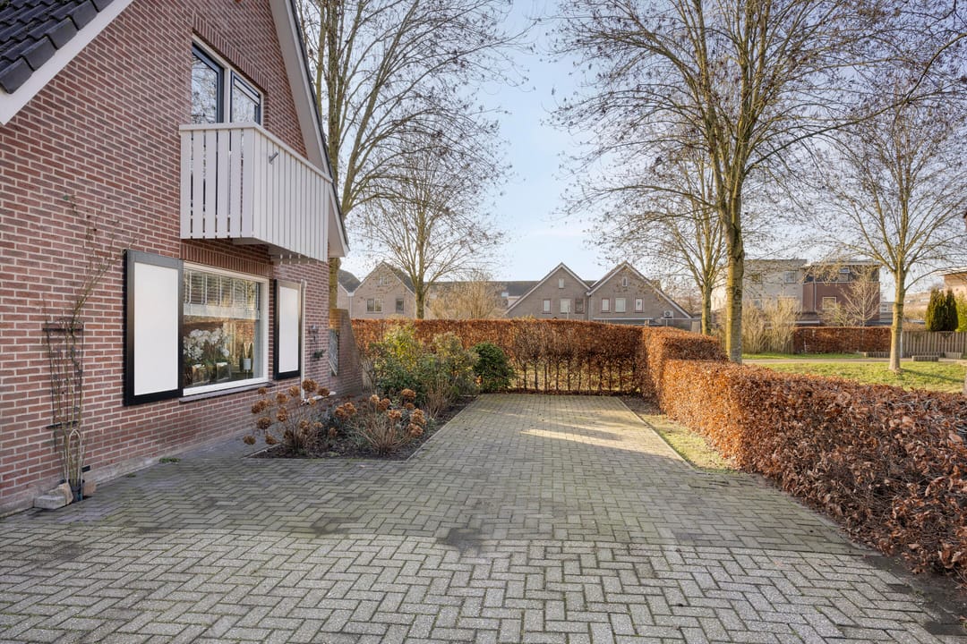 Foto 8 van Ferdinand Bordewijkstraat 19