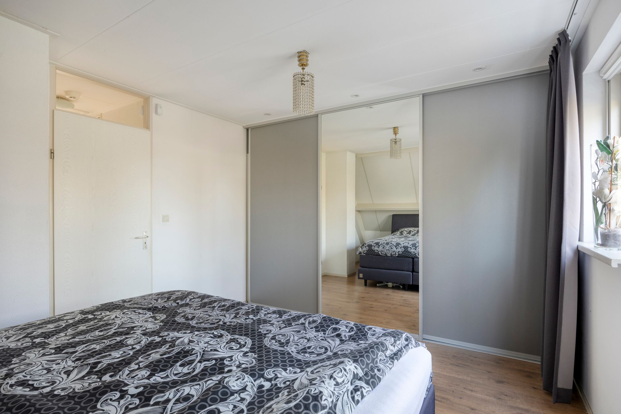 Foto 24 van Ferdinand Bordewijkstraat 19