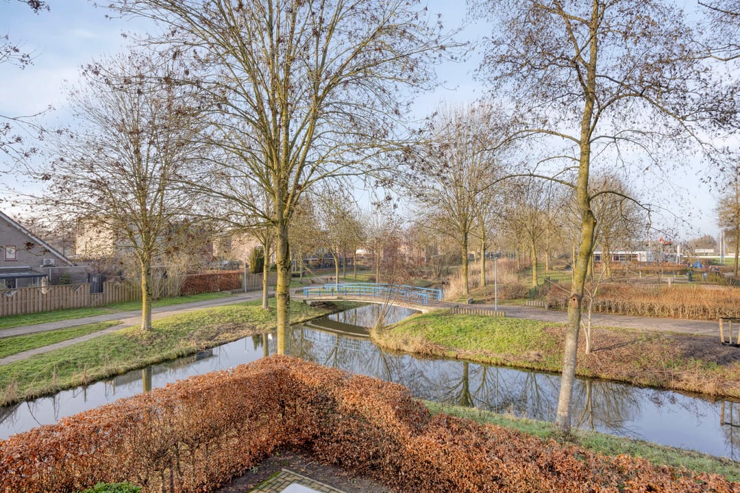 Foto 26 van Ferdinand Bordewijkstraat 19