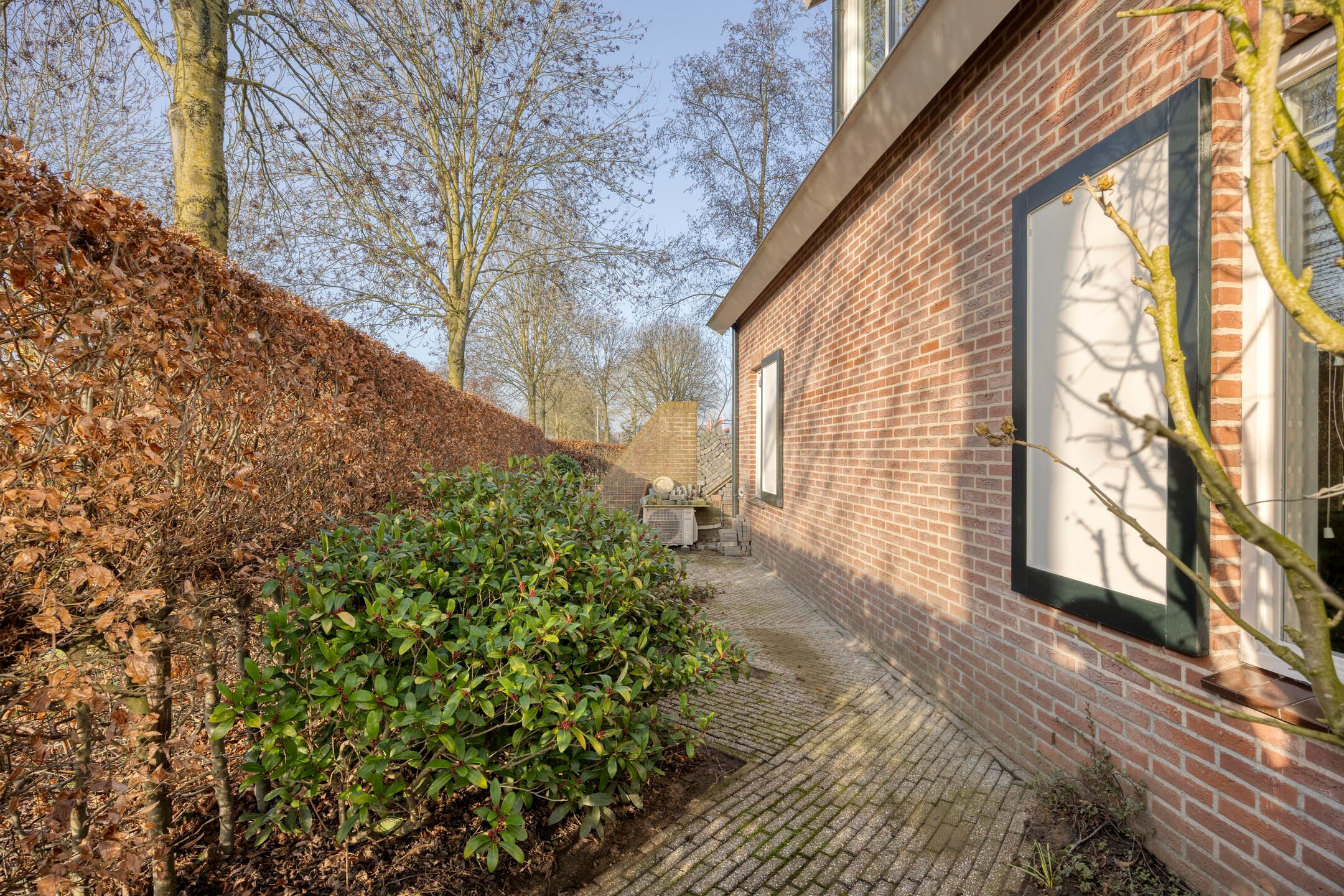 Foto 36 van Ferdinand Bordewijkstraat 19