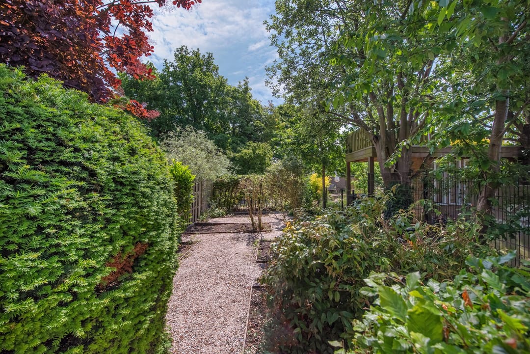 Foto 32 van Veursestraatweg 44