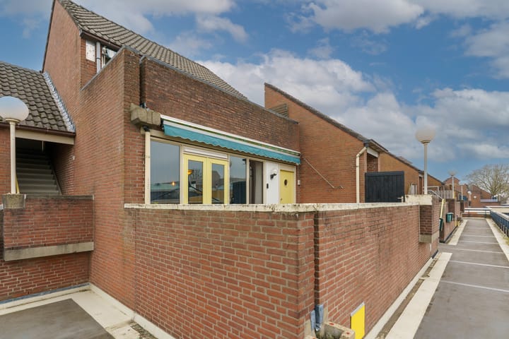 Photo 4 of Pleintjes 141