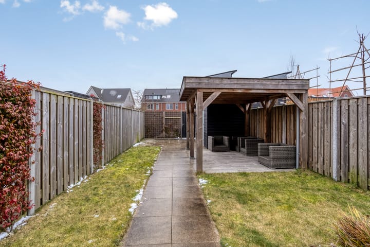 Photo 50 of Oeverpad 295