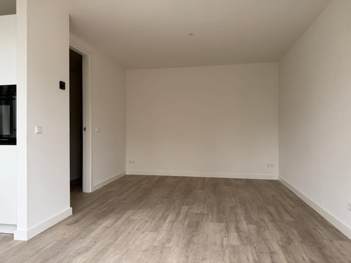 Foto 3 van Middenweg 145-1