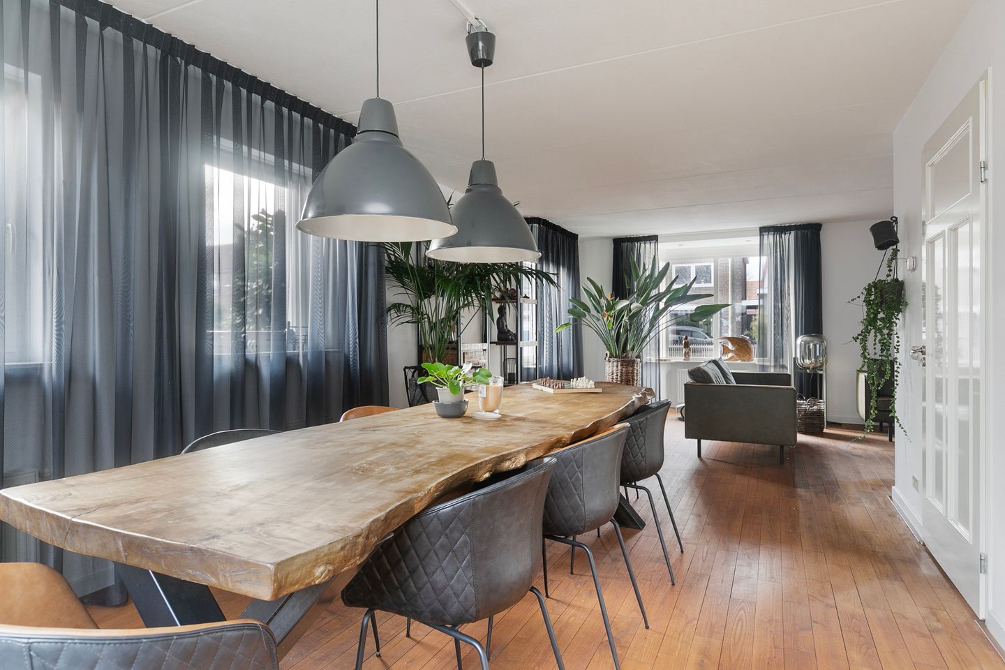 Foto 5 van Comm d Vos v Steenwijklaan 36