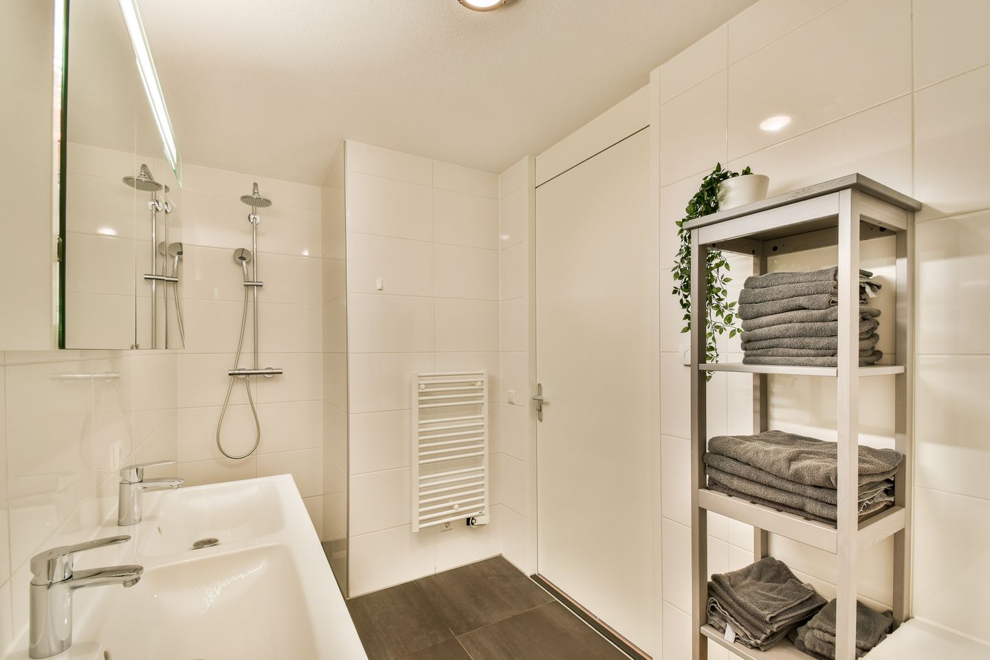 Foto 19 van Willem Frederik Hermansstraat 147