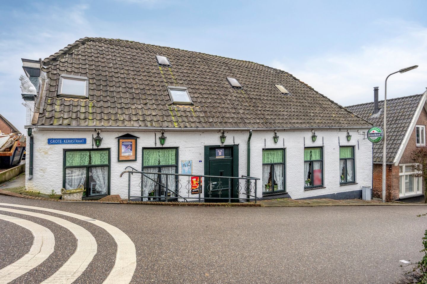 Bekijk foto 1 van Grote Kerkstraat 1