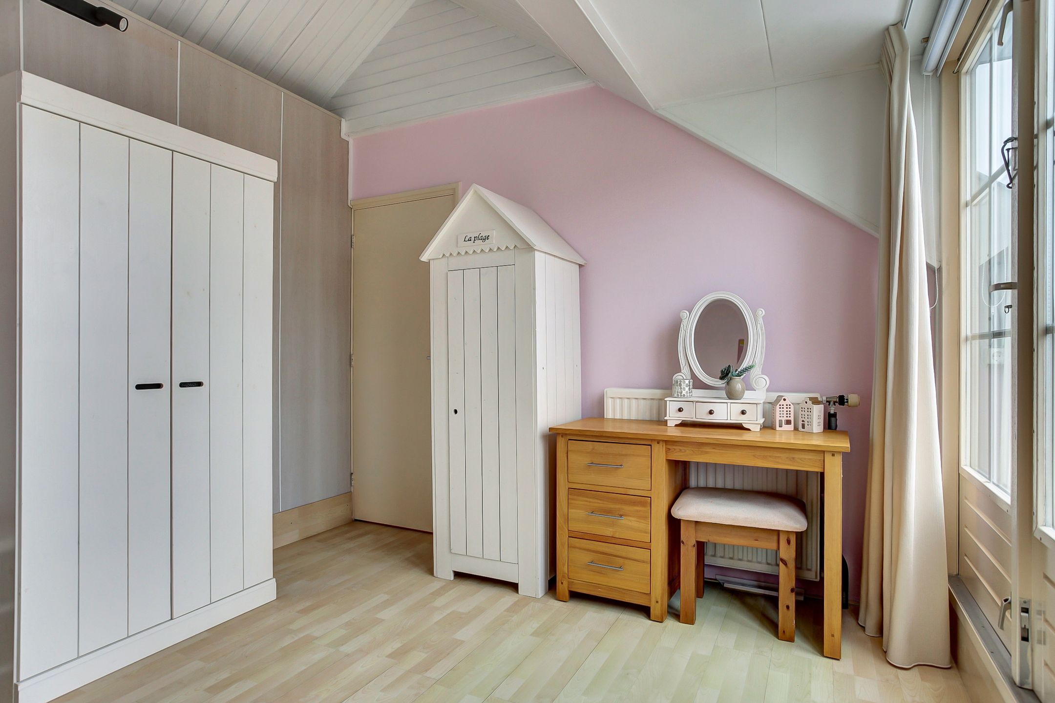 Photo 33 of Jekerstraat 40