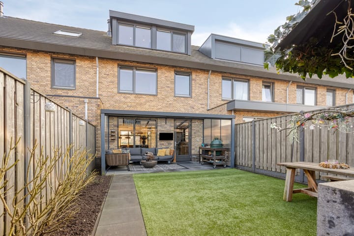 Foto 5 van Glazenmaker 46