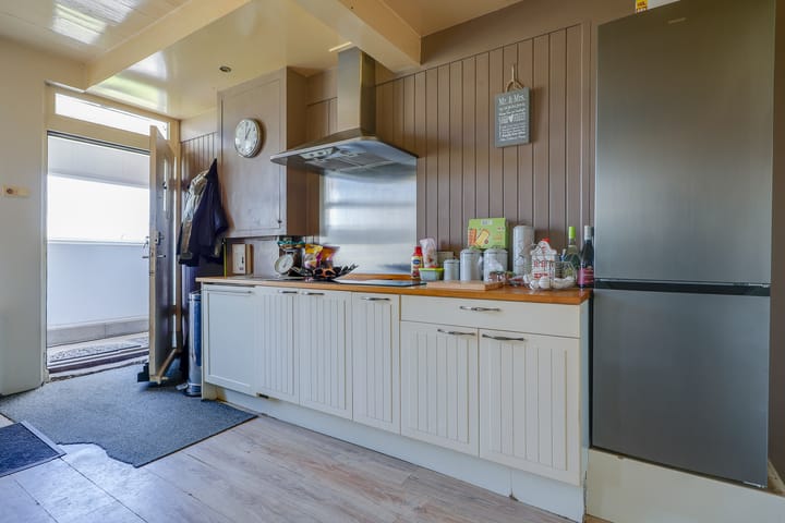 Vrijstaande woning te koop: Hoofdweg 440, Hoofddorp