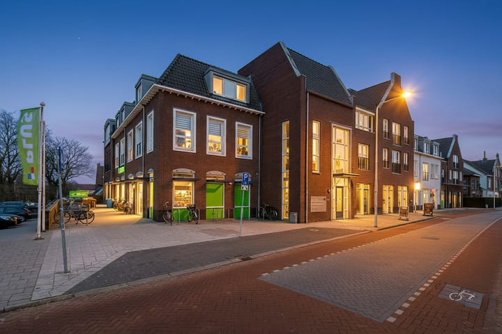 Photo 4 of Herman Kuijkstraat 45-6