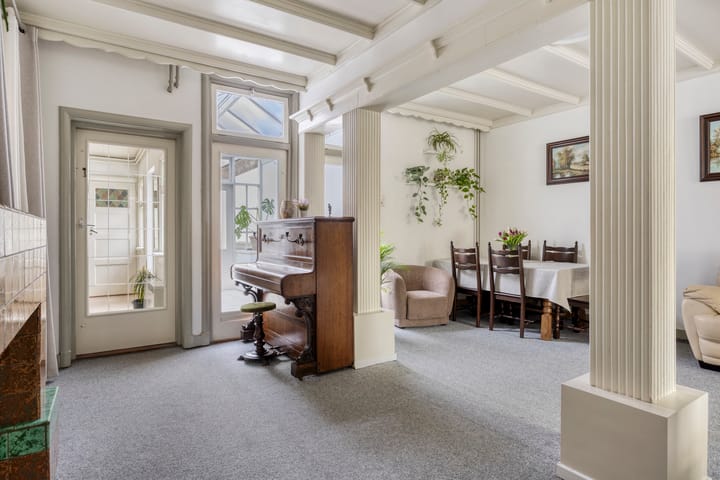 Foto 3 van Loveren 12