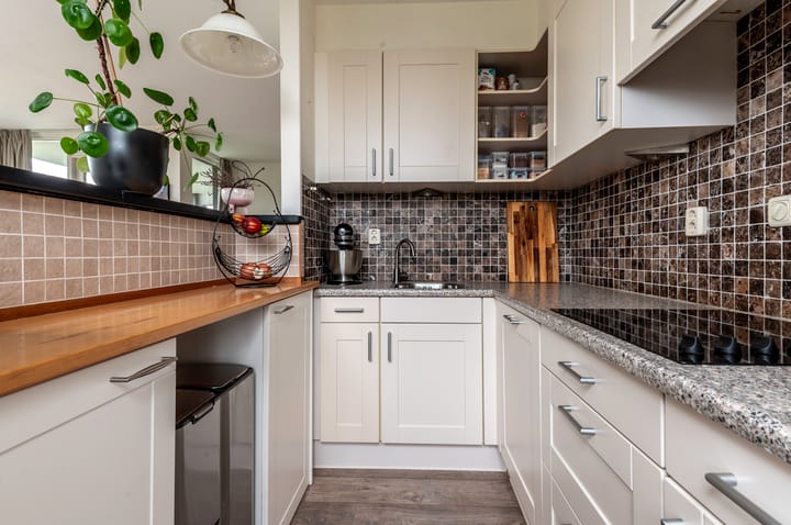 Photo 12 of John Coltranestraat 22