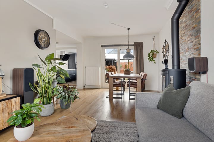 Foto 24 van Koningin Julianalaan 22