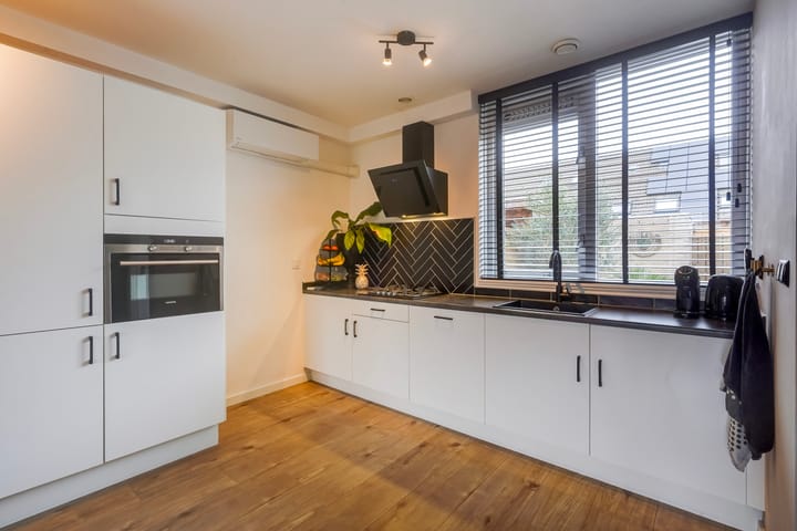 Foto 3 van Electrablauw 6