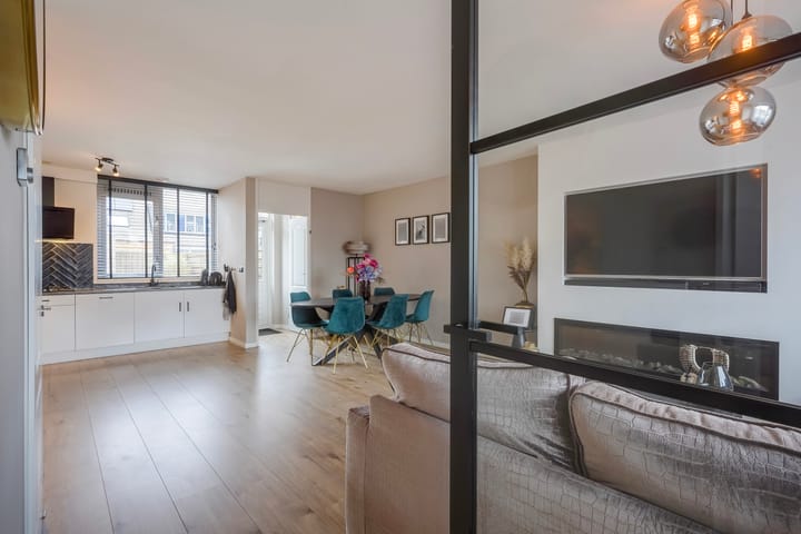 Photo 6 of Electrablauw 6