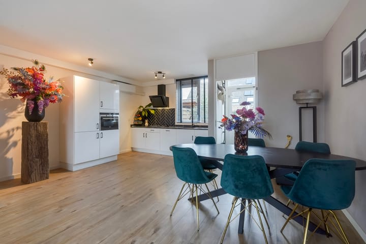 Photo 13 of Electrablauw 6