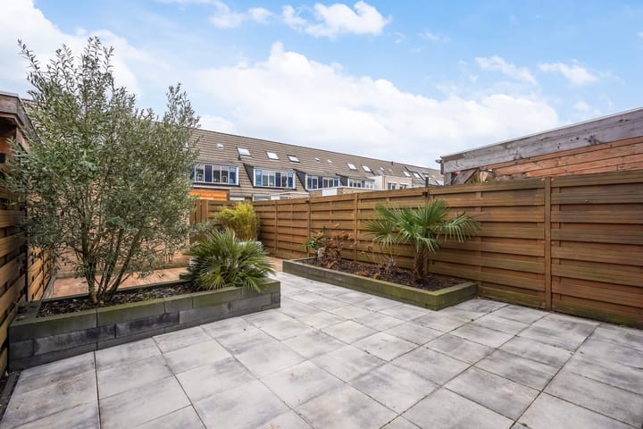 Photo 18 of Electrablauw 6