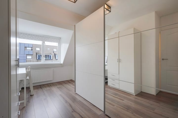 Photo 29 of Electrablauw 6