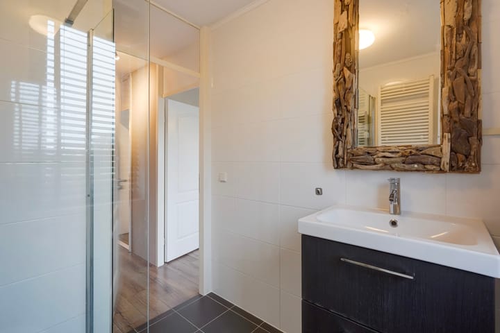 Photo 38 of Electrablauw 6