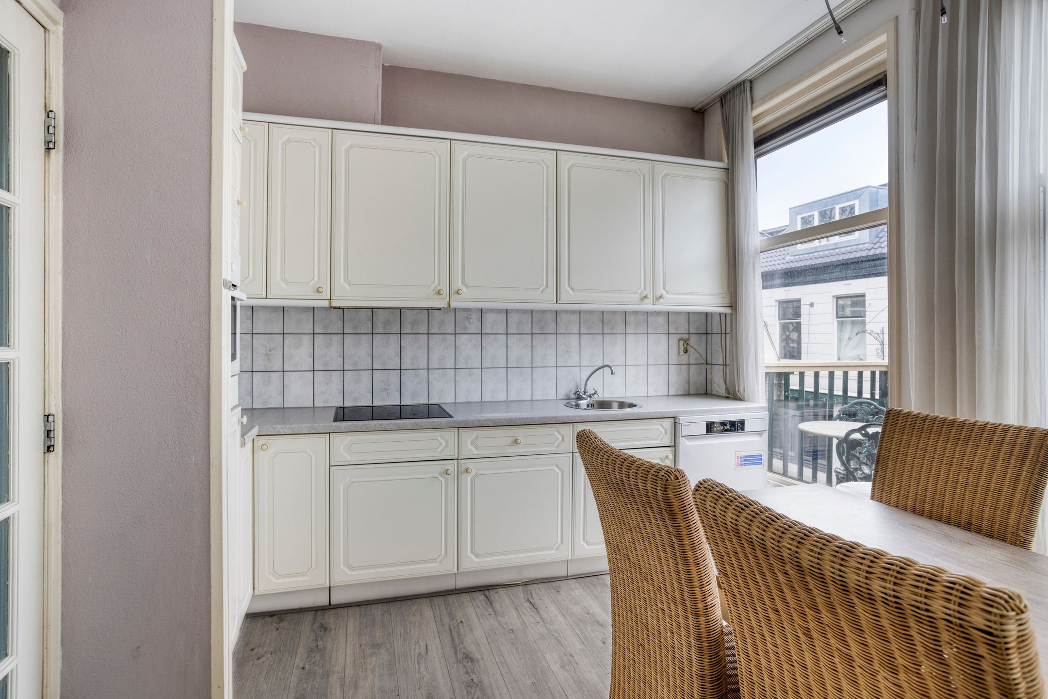 Foto 6 van Rolderstraat 4