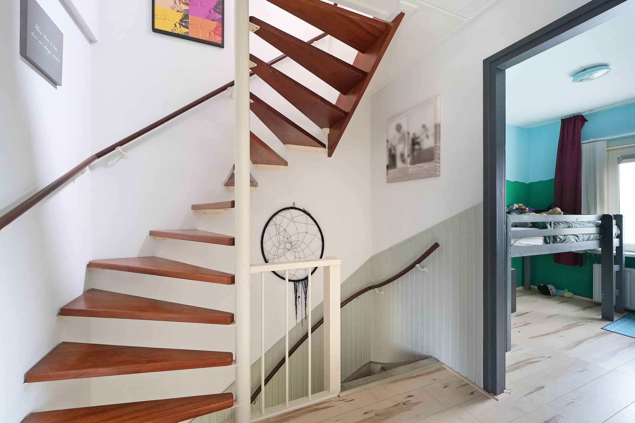 Foto 18 van Esdoornstraat 56