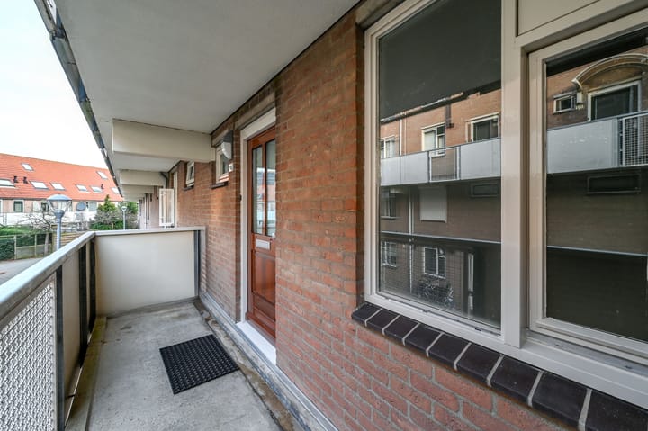 Foto 2 van Thomsonstraat 146