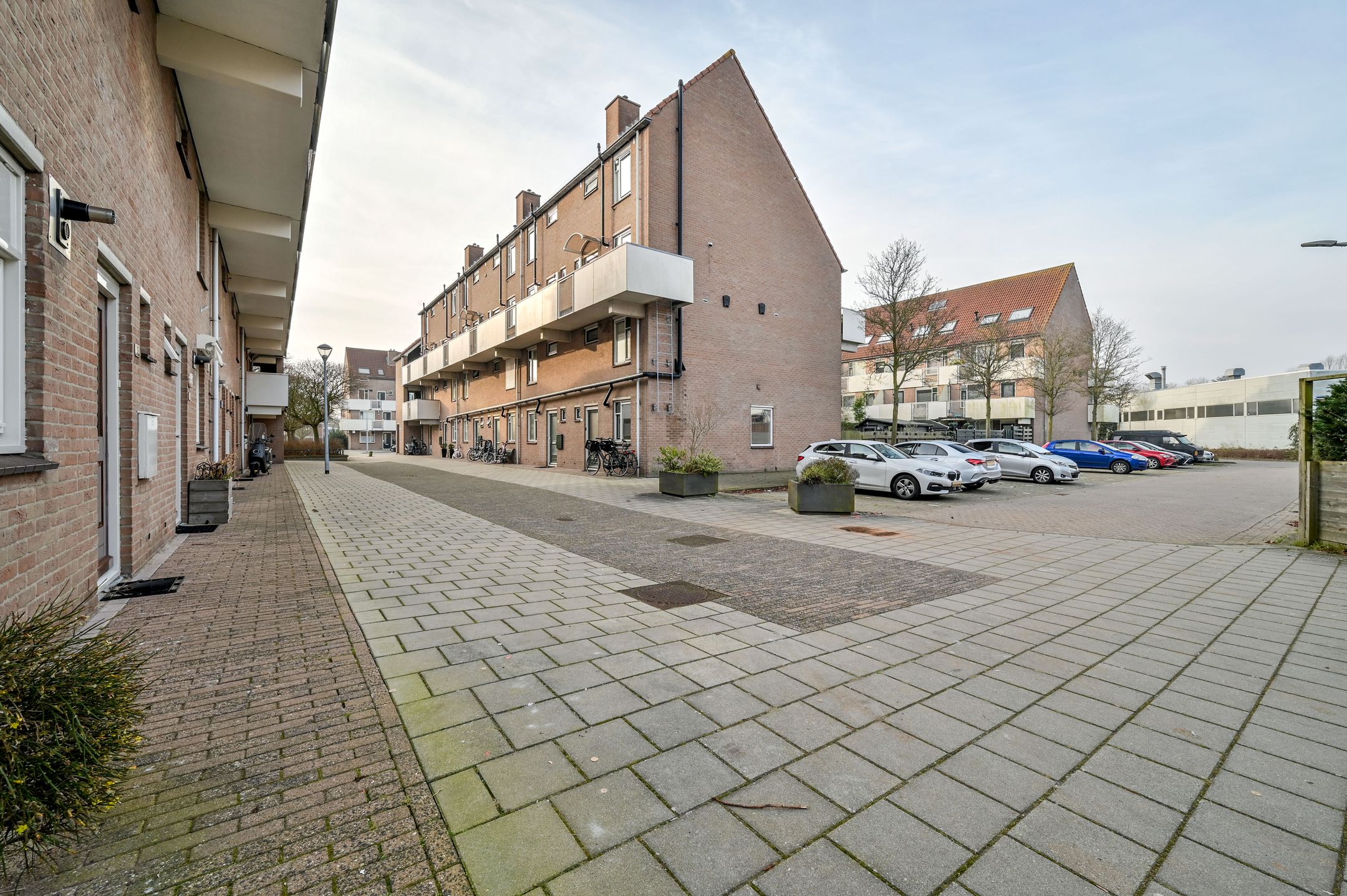 Foto 18 van Thomsonstraat 146