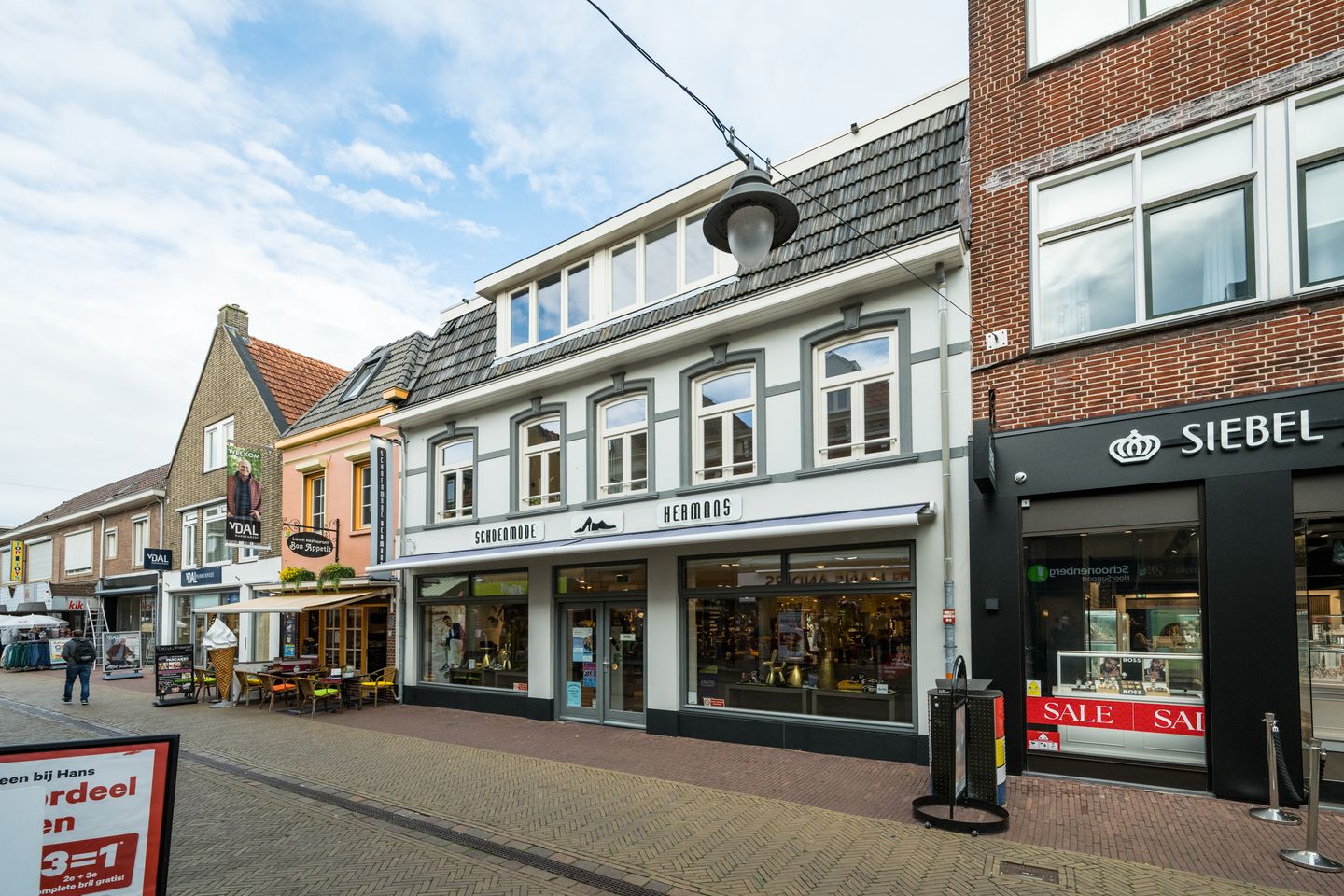 Bekijk foto 2 van Misterstraat 48