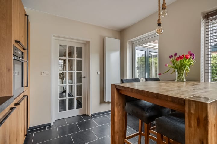 Foto 11 van Merellaan 49