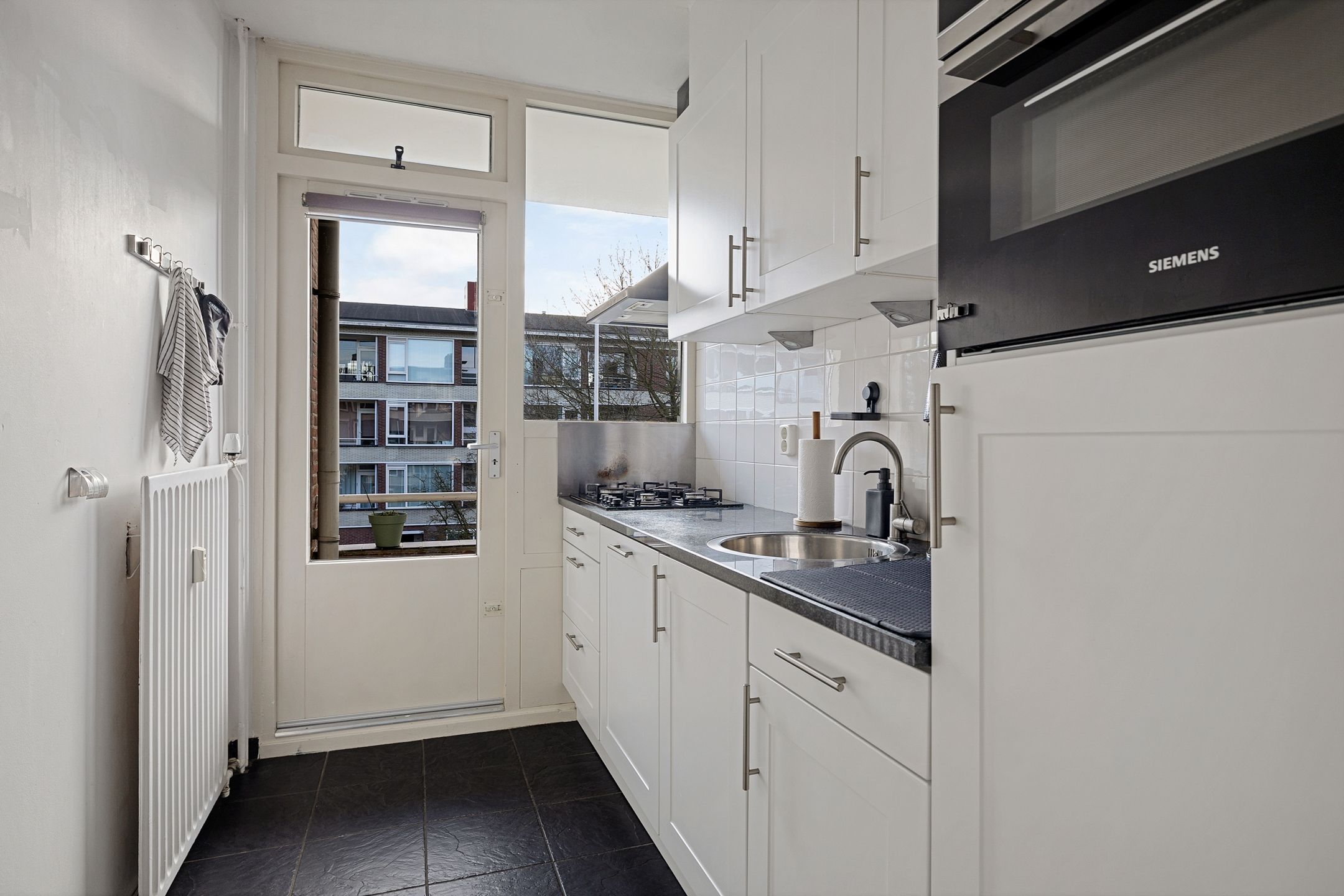 Photo 15 of Aagje Dekenlaan 28