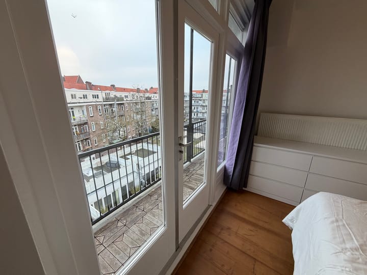 Photo 34 of Baarsjesweg 272-4