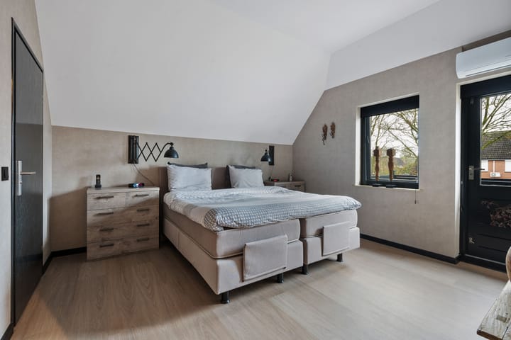 Photo 26 of Anker 39