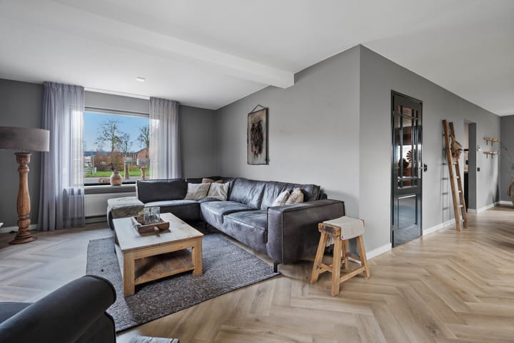 Photo 10 of Anker 39